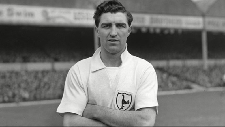 Bobby Smith helped Tottenham win the First Division title in 1960/61