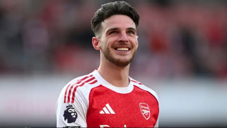 Rice anchors the Arsenal backline with immense tactical mastery