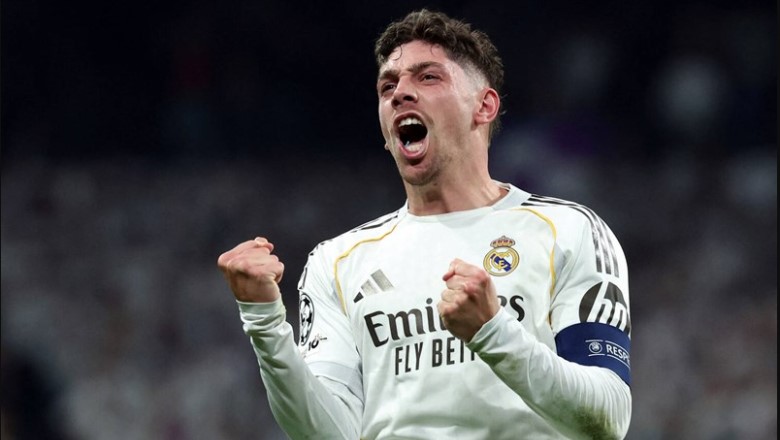 Exploding forward, Valverde turns defense into a lethal counter-attack